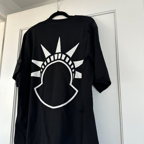 NWT Moncler x Alicia Keys T-Shirt Sz Medium in Black Short Sleeves Unisex Tees - Picture 6 of 7